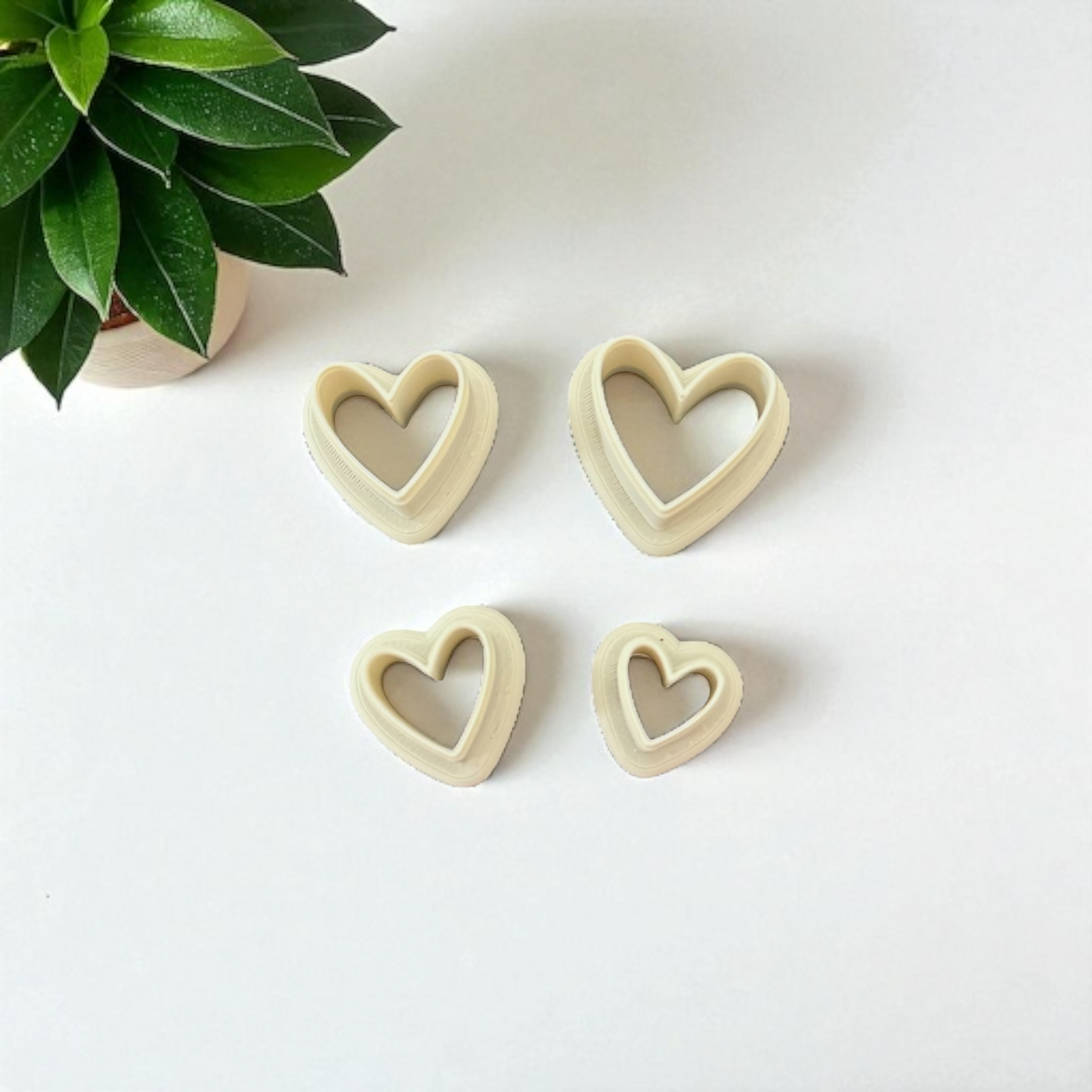Regular Heart Clay Cutter Set with sharp edges for detailed clay work, available in 10 to 19mm sizes, made from high-grade PLA in the UK