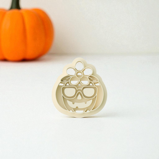 Pumpkin in Sunglasses 25mm