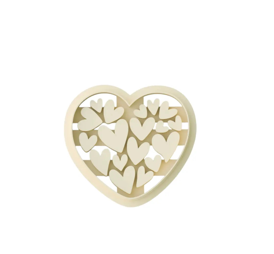 HEARTS IN HEART CUTTER Millees