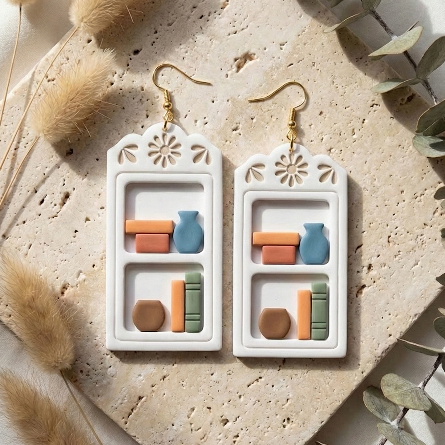 FLORAL BOOKCASE CUTTER