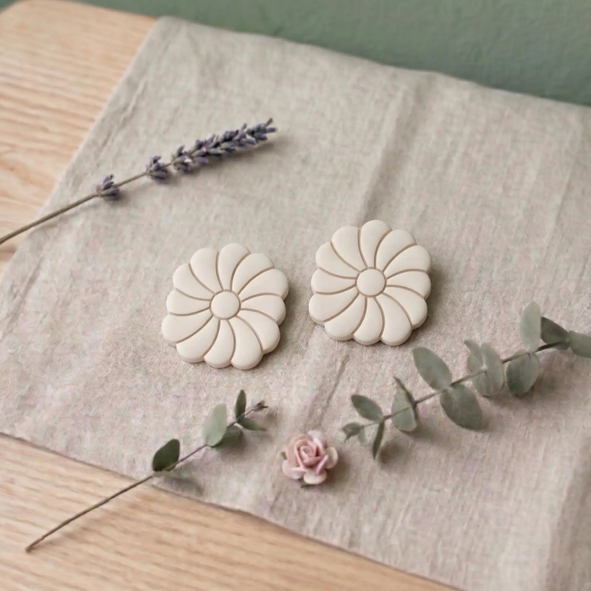 SQUARE FLOWER CUTTER Millees