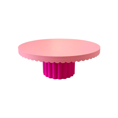 DECORATIVE CAKE STAND PETAL EDGE PINKS