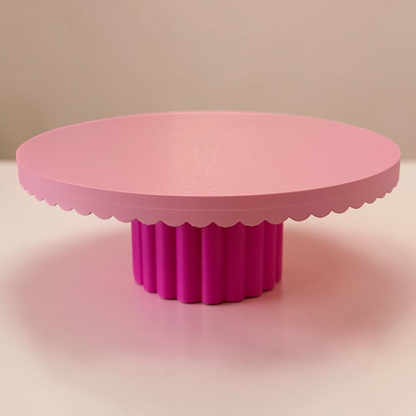 DECORATIVE CAKE STAND PETAL EDGE PINKS