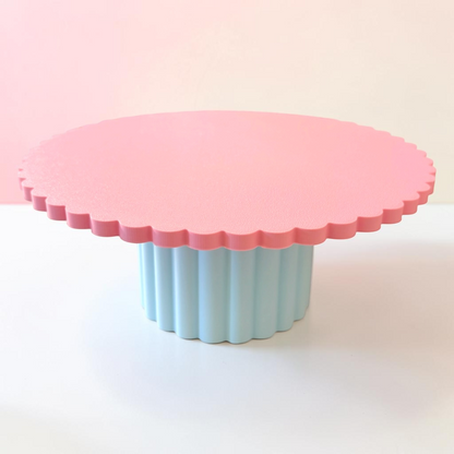 SCALLOPED CAKE STAND PINK AND BLUE