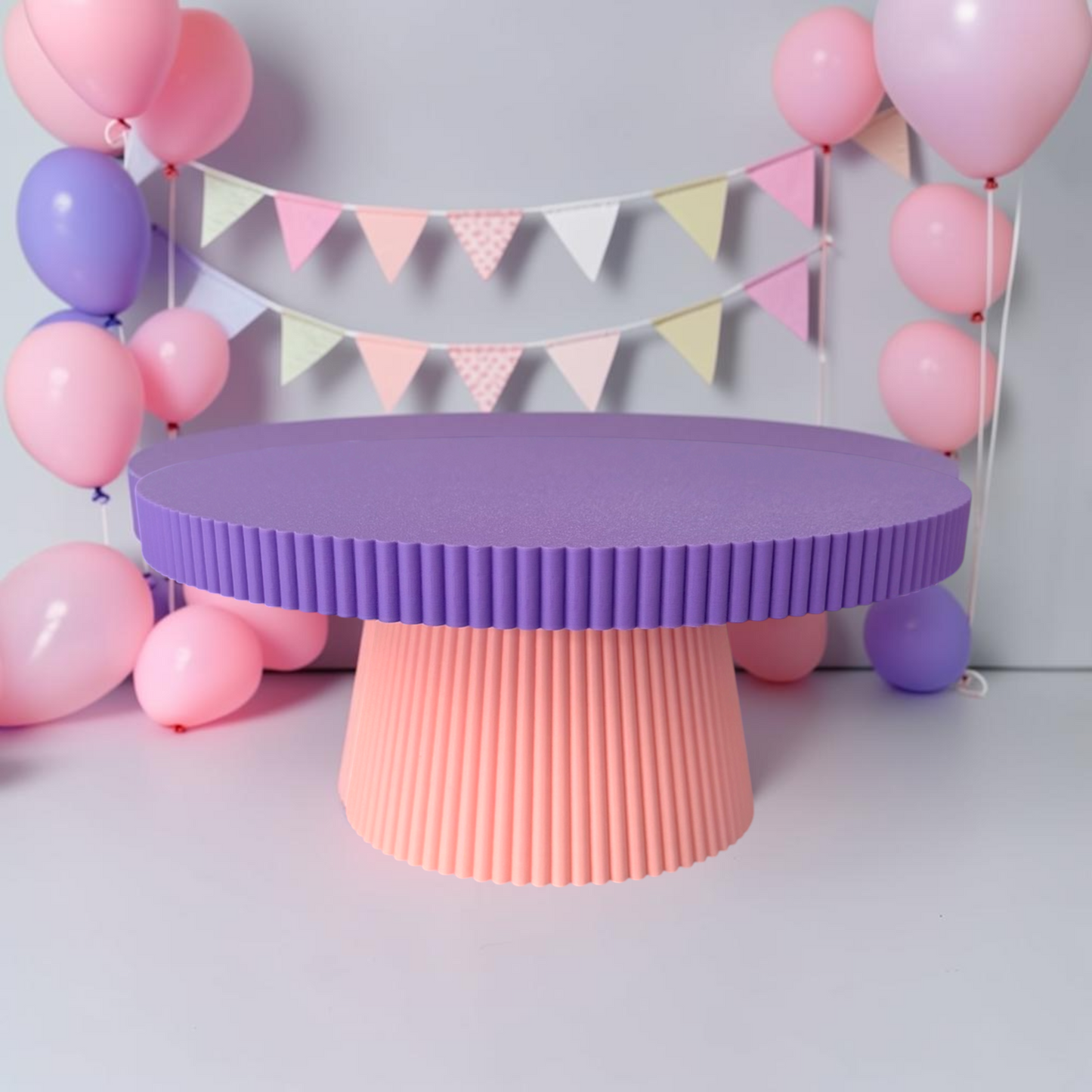 DECORATIVE CAKE STAND LILAC AND MILKSHAKE PINK