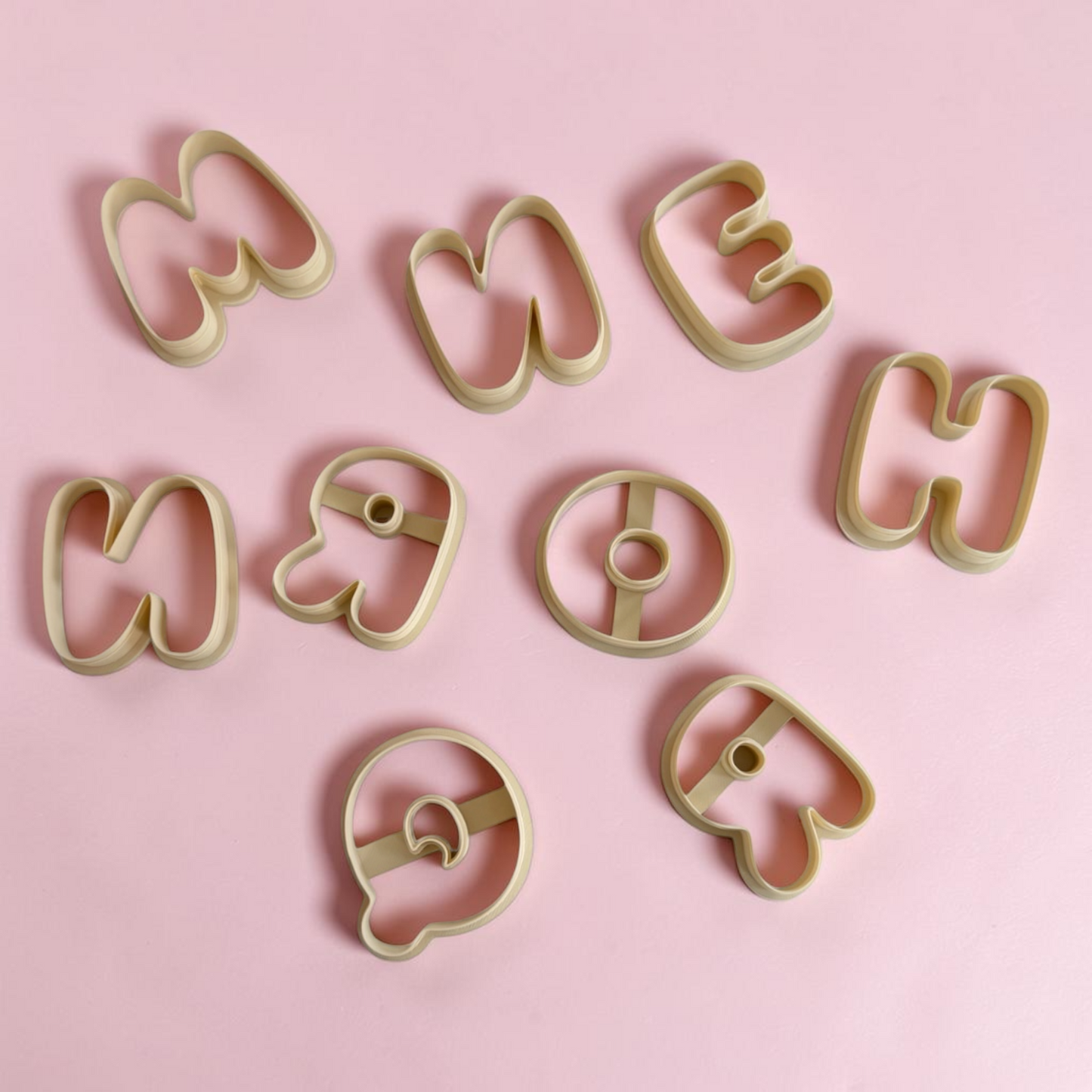 BUBBLE LETTER CLAY CUTTERS