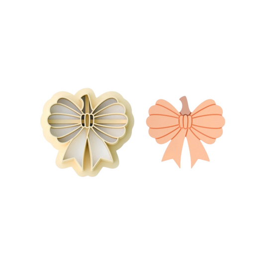 PUMPKIN BOW CUTTER 25MM