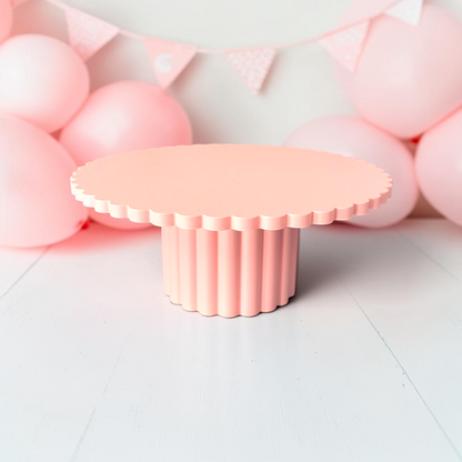 SCALLOPED CAKE STAND PINK