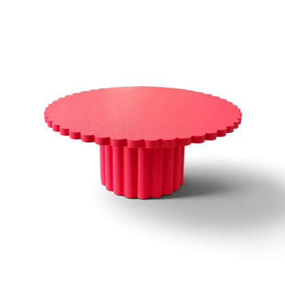 SCALLOPED EDGE CAKE STAND STRAWBERRY