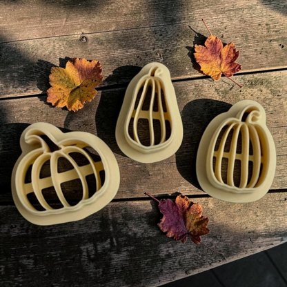 PUMPKIN CLAY CUTTER SET 20mm